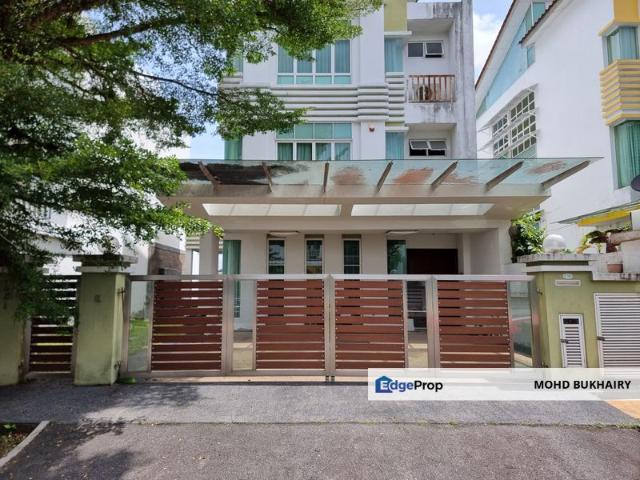 Tiara Residence