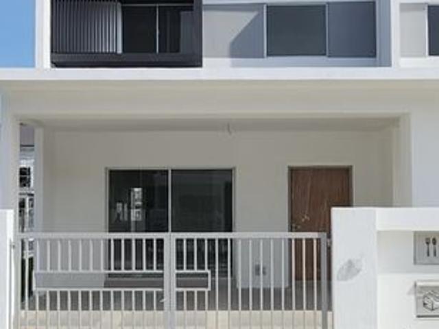 TIARA SENDAYAN PRESINT 7