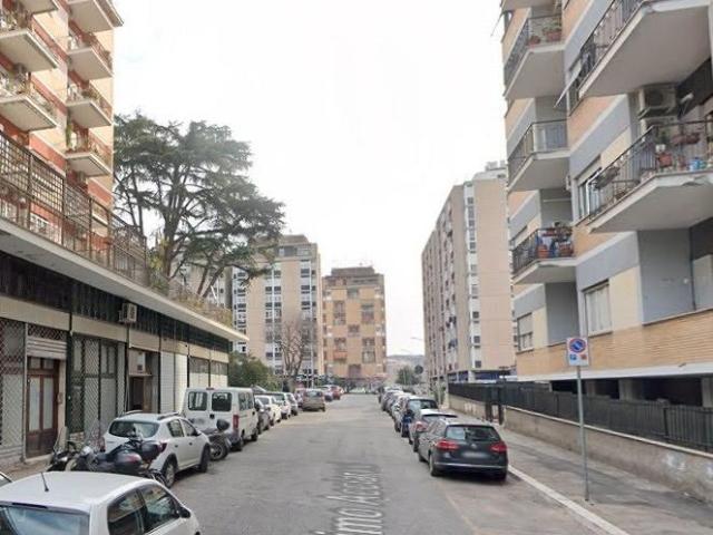 Tiburtina camera ad uso singolo