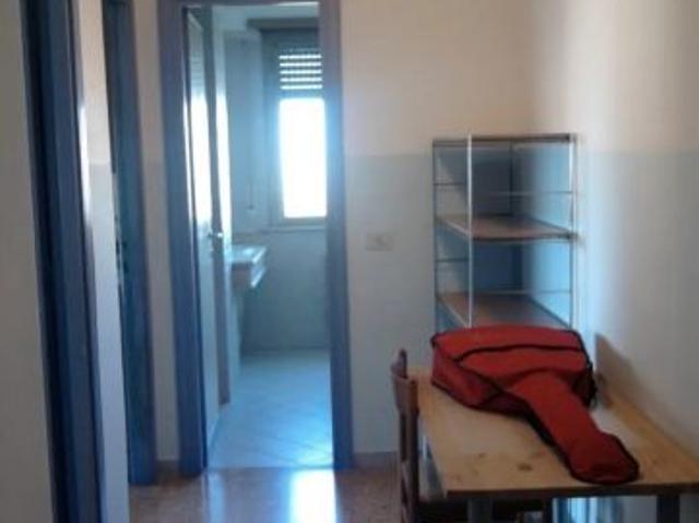 TIBURTINA GRAZIOSO BILOCALE ARREDATO CON BALCONE