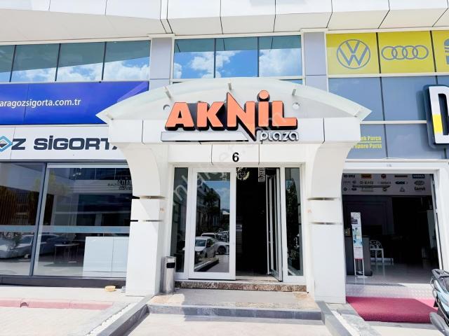 Ticaretin Merkezinde | Küçük Sanayi Aknil Plaza Satılık Ofis