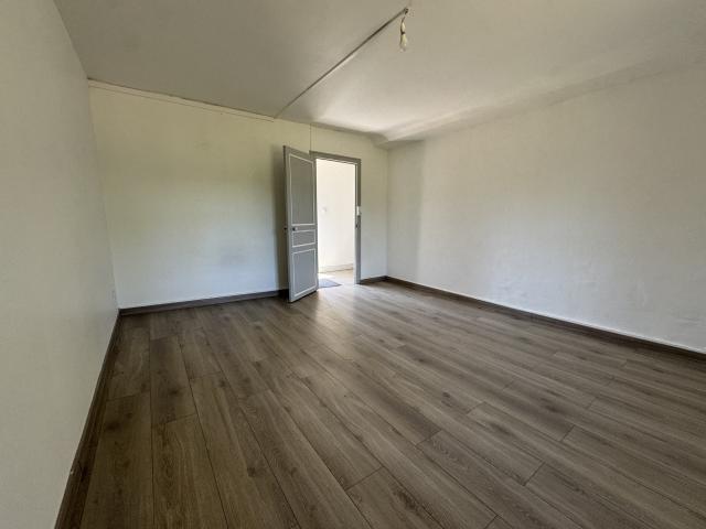 Ticheville Location Appartement 61
