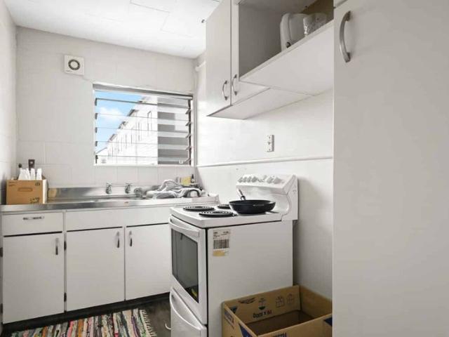 Tidy One Bedroom Unit