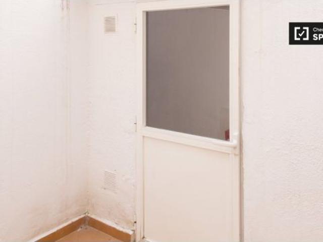 Tidy apartamento de 1 dormitorio en alquiler en Tetuán