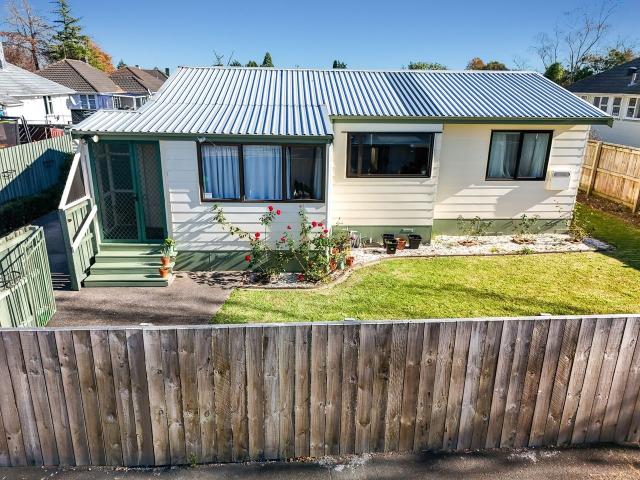 Tidy Fairfield Home In A Great Location