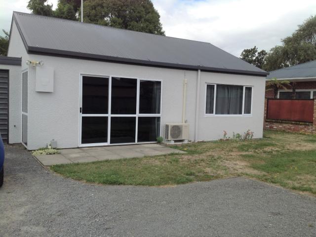 Tidy Two Bedroom Unit