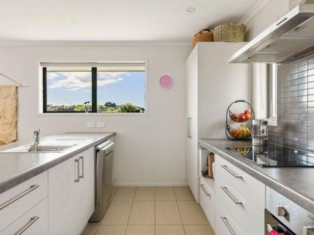 Tidy Three Bedroom Pyes Pa