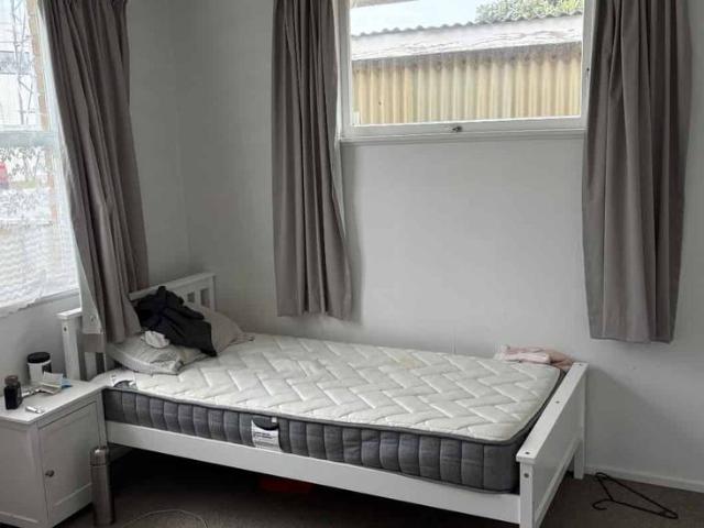 Tidy Well Positioned Home
