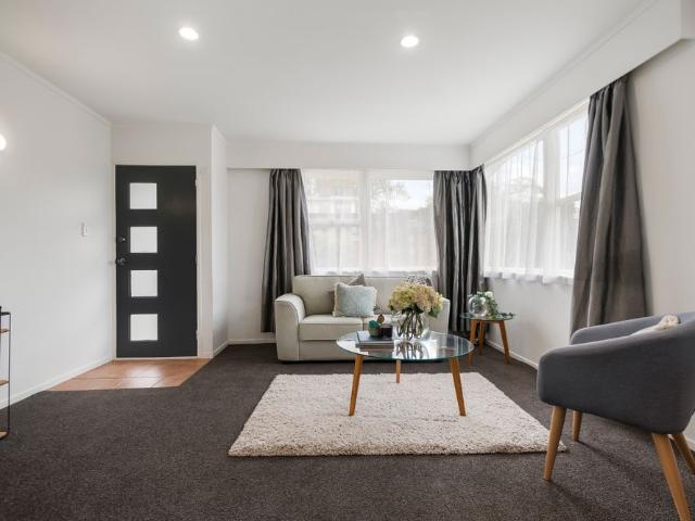 Tidy 2 bedroom unit