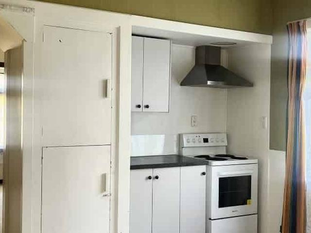 Tidy 2 bedroom home East Gore $400 pw