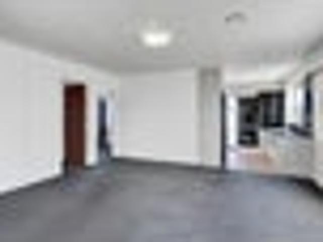 Tidy 2 Bedroom Home