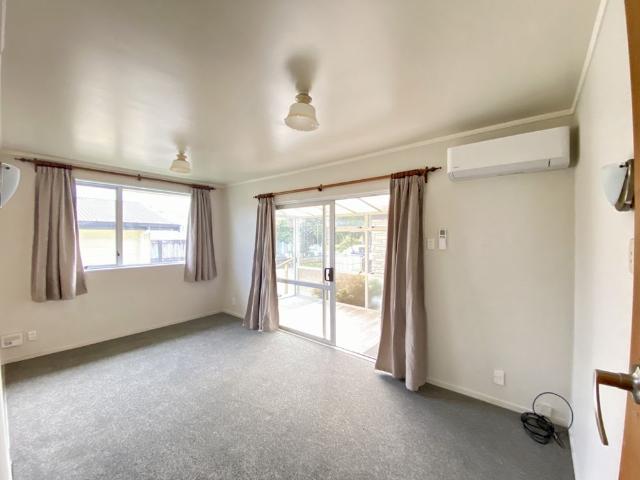 Tidy 3 bedroom Home Near Top Schools!