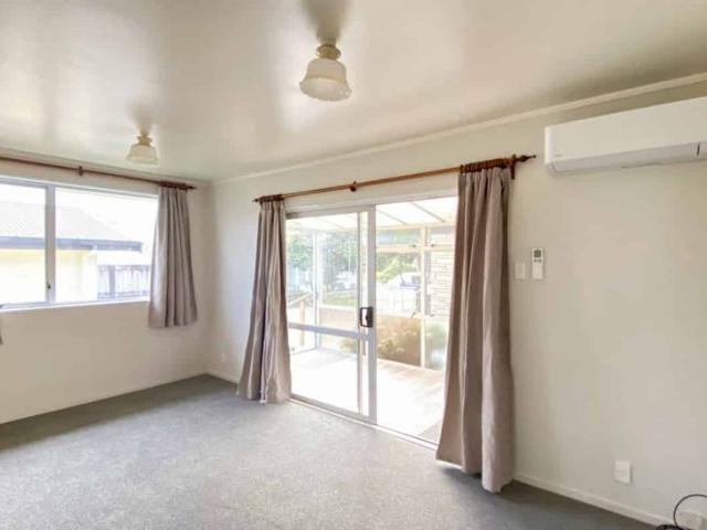 Tidy 3 Bedroom Home Near Top Schools!