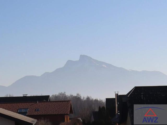 Tiefgraben am MONDSEE: Wunderschöne, großzügige 2 3 Zimmerwohnung mit 2 Balkone und 2 PKW Abstellplätze zu verkaufen!