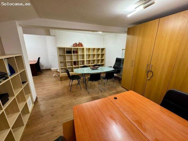 Tienda Barcelona Horta Guinardó / La Teixonera