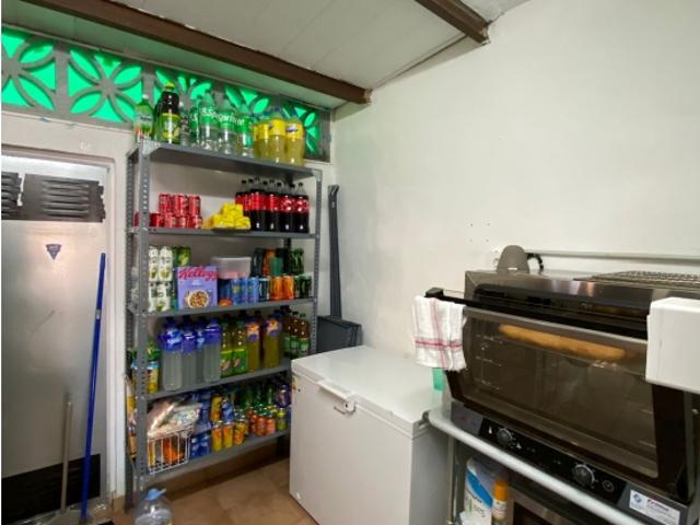 Tienda de alimentación en Rafal Vell