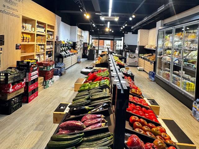 Tienda / local comercial 150.00 m2