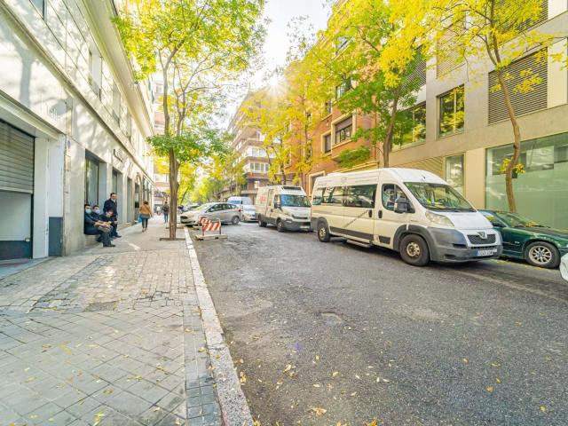 Tienda / local comercial 188.00 m2 188m² Madrid