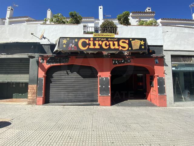 Tienda / local comercial 100.00 m2 100m² Chiclana de la Frontera