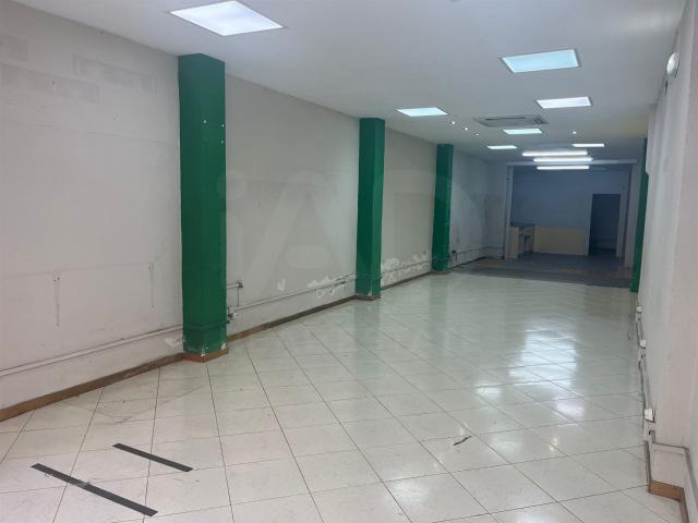 Tienda / local comercial 130.00 m2 130m² León