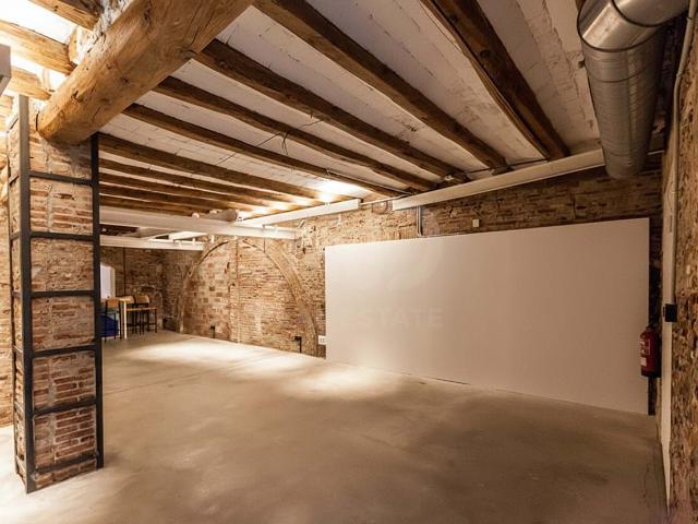Tienda / local comercial 204.00 m2