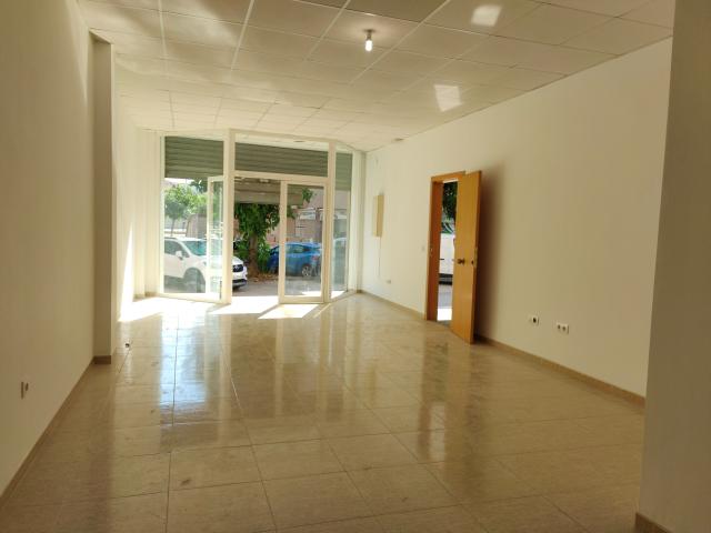 Tienda / local comercial 322.00 m2