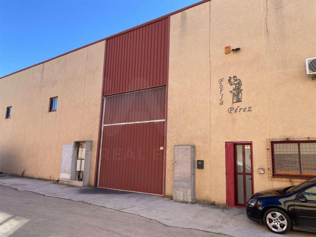 Tienda / local comercial 420.00 m2 420m² Valls