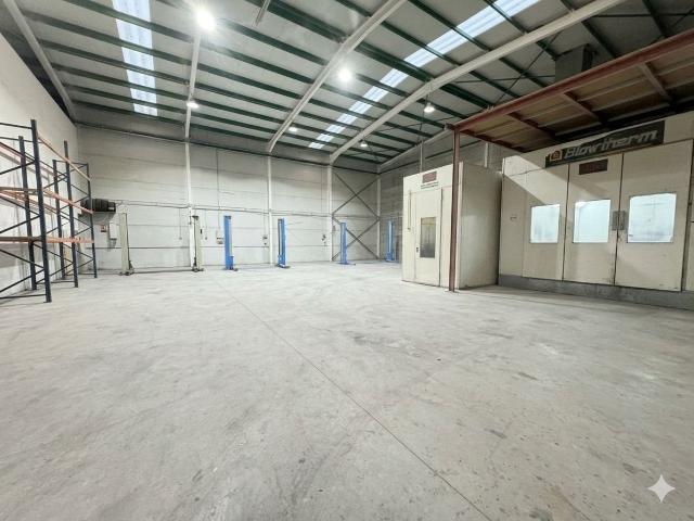 Tienda / local comercial 780.00 m2 780m² L'Alqueria de la Comtessa