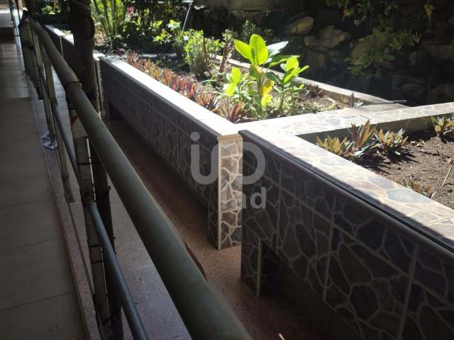 Tienda / local comercial 84.00 m2 84m² Santa Cruz de Tenerife