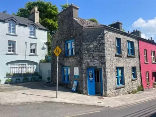 Tigh Sayre, Main Street, Kinvara, County Galway