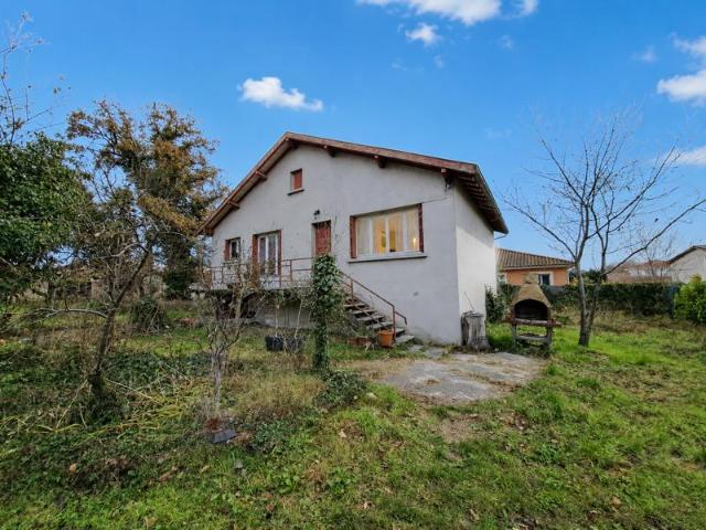 Tignieu secteur village, hors lotissement, Maison T3 avec gr