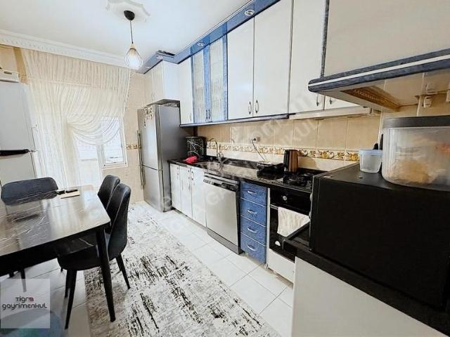▄tigra▄öveçler Vaadi Manzaralı 3. Kat Konumlu 3+1 Daire!