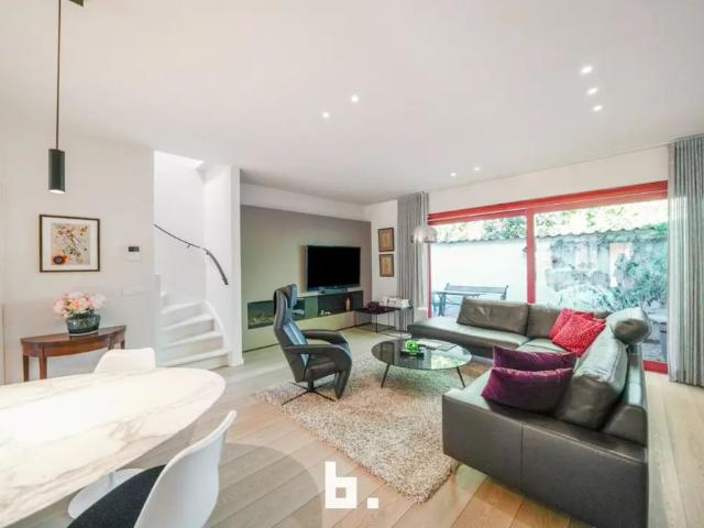 Tijdelijke gemeubelde verhuur Moderne en ruime woning in hartje Brugge