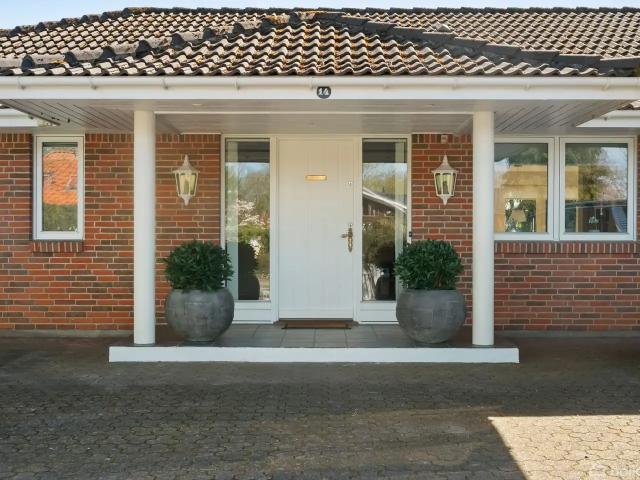 Til salg: Trongårdsparken 30, Kongens Lyngby Villa på 199 m² Boligsiden