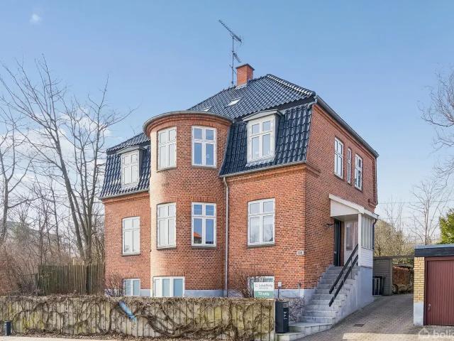 Til salg: Vangedevej 207A, 1. 2. Dyssegård Villalejlighed på 116 m² Boligsiden