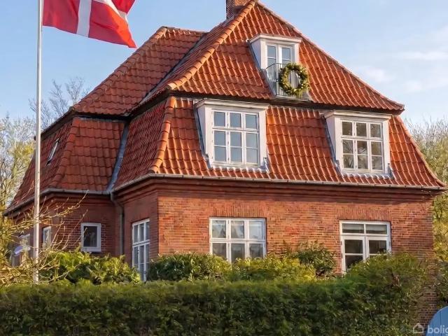 Til salg: Valeursvej 15, Hellerup Villa på 232 m² Boligsiden
