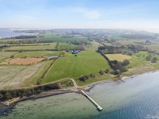 Til salg: Vesterskovvej 26, Bogø By Landejendom på 145 m² Boligsiden