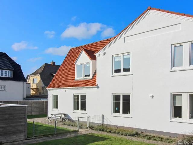 Til salg: Vigen 9A, Blokhus Rækkehus på 113 m² Boligsiden