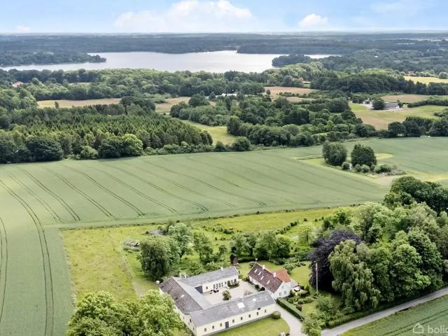 Til salg: Zahlesvej 8, Ringsted Villa på 212 m² Boligsiden