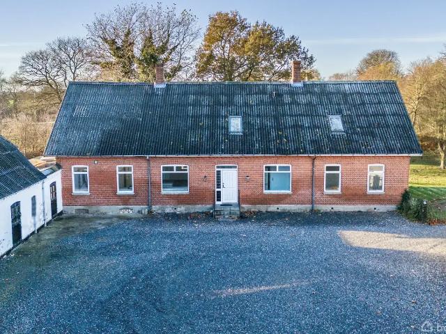 Til salg: Agerstien 2, Tårup, Gelsted Landejendom på 246 m² Boligsiden