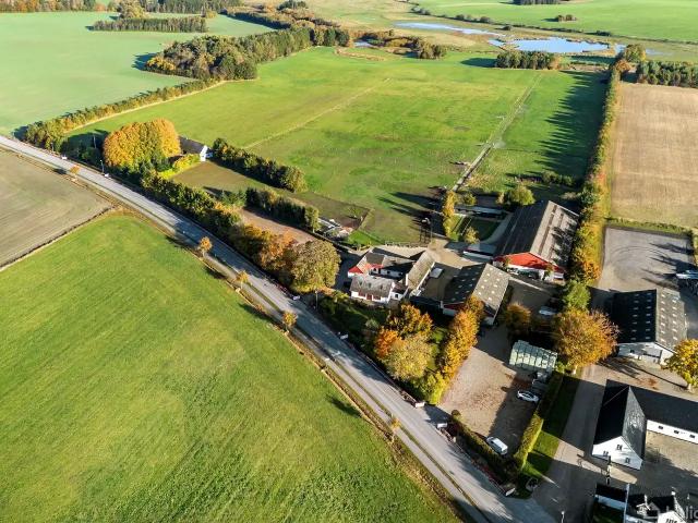Til salg: Assendløsevejen 63, Viby Sjælland Landejendom på 119 m² Boligsiden