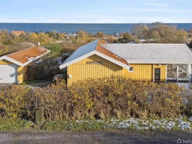 Til salg: Asteløkken 1, Sandvig, Allinge Fritidsbolig på 79 m² Boligsiden