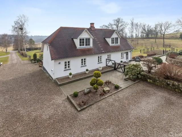 Til salg: Birkedalvej 24, Skindbjerg, Grenaa Landejendom på 167 m² Boligsiden