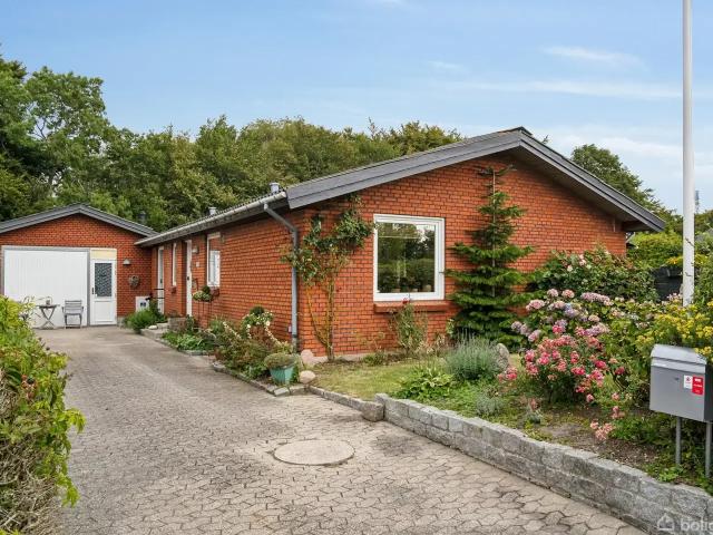 Til salg: Byparken 72, Allingåbro Villa på 145 m² Boligsiden
