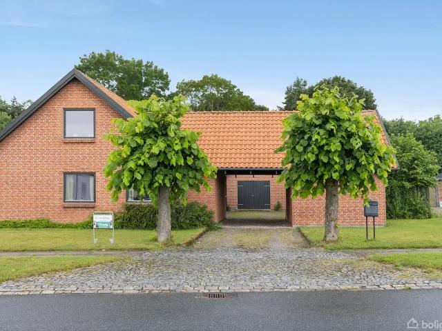 Til salg: Christian IX's Vej 2A, Odense M Villa på 159 m² Boligsiden