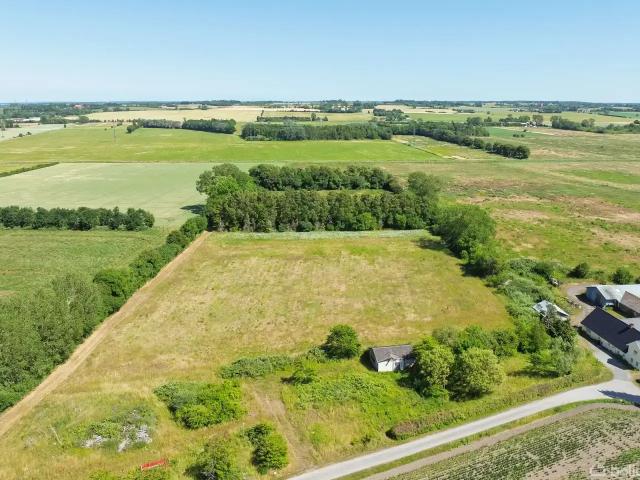 Til salg: Dæmningsvej 25, Vålse, Nørre Alslev Helårsgrund på 49914 m² Boligsiden