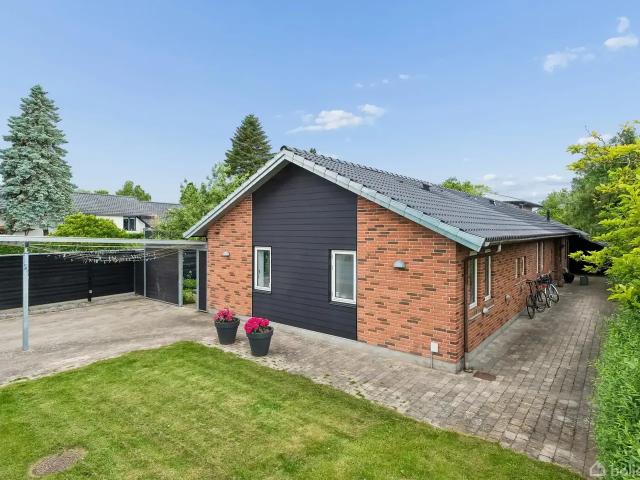 Til salg: Danshøjvej 16, Valby Villa på 104 m² Boligsiden