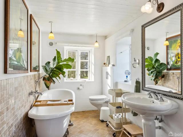 Til salg: Drævtvej 4, Brokær, Gredstedbro Landejendom på 226 m² Boligsiden
