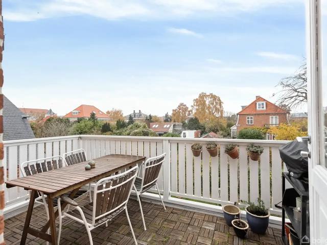 Til salg: Dronning Dagmars Allé 5, 1. Valby Villalejlighed på 148 m² Boligsiden
