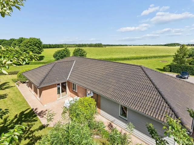 Til salg: Egholmvej 6, Gjern Villa på 133 m² Boligsiden